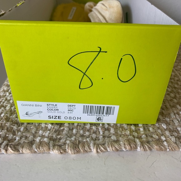 Gold Slip ons shoes 8 - Picture 11 of 13